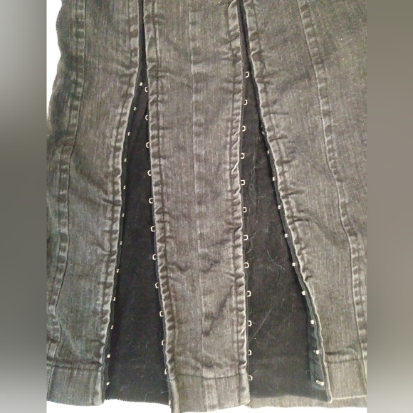 Denim raver skirt w adjustable detailing - Picture 3 of 5